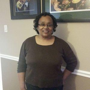 Meet your Posher, Elaine